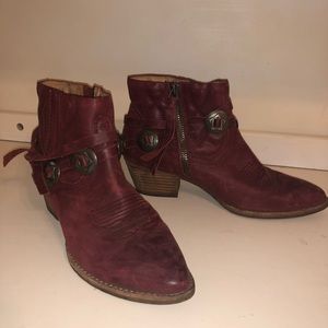 Dolce vita women’s skye ankle boogie